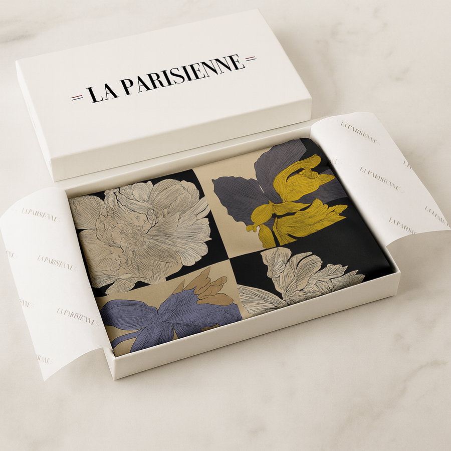Pañuelo cuadrado de seda Flor Azul La Parisienne