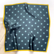 Elegante Pañuelo Cuadrado 100% Seda para Mujer | La Parisienne
