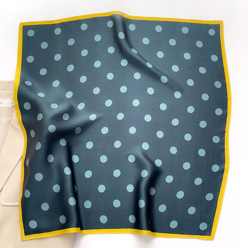 Elegante Pañuelo Cuadrado 100% Seda para Mujer | La Parisienne