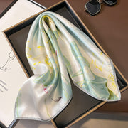 Decoración Floral Cuadrada 100% Seda para Mujer | The Parisian