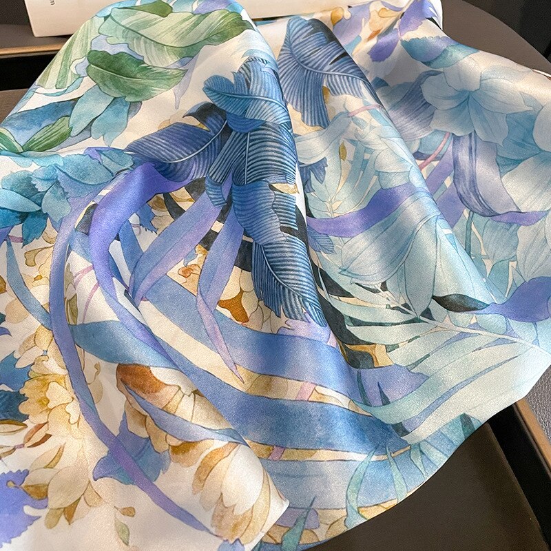 Decoración Flor Cuadrada 100% Seda Azul | La Parisienne