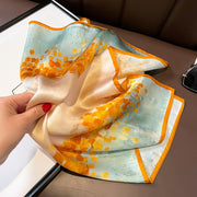 Cuadrado de seda 100% refinada para mujer | The Parisian