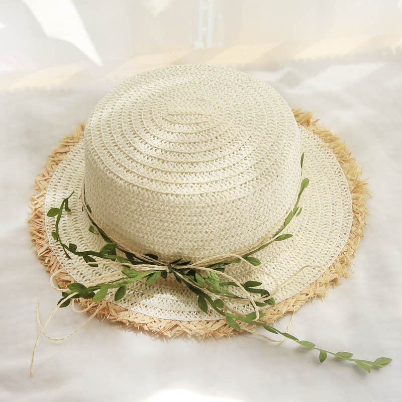 Sombrero de paja con adornos naturales para mujer | The Parisian