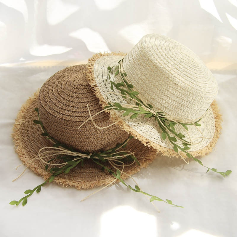 Sombrero de paja con adornos naturales para mujer | The Parisian