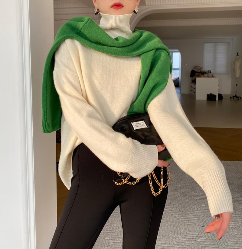 Jersey refinado de cuello vuelto para mujer La Parisienne