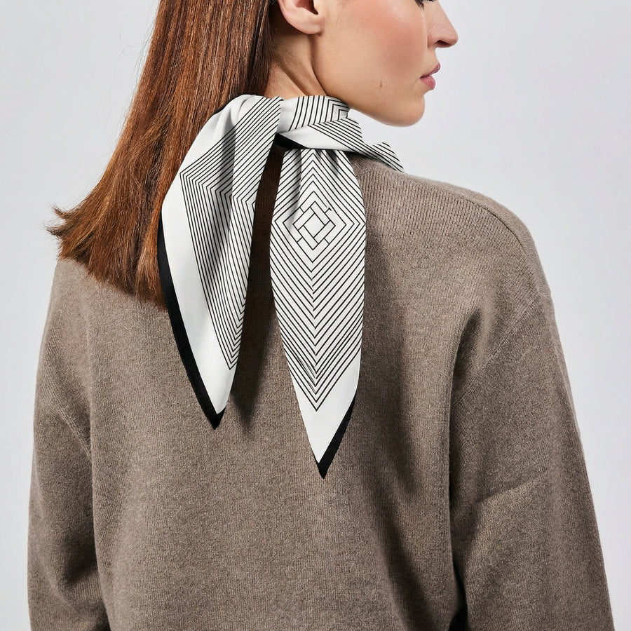 Cuadrado 100 % seda Signature | La Parisienne